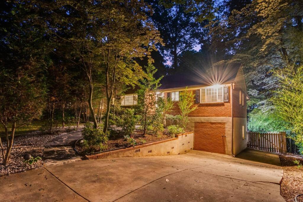 Stunning Atl 5Bdr Home Near Cdc Emory Sleeps 12 Atlanta Exterior photo